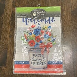 NWT Garden Flag